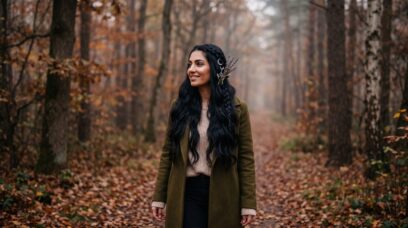 20 Spellbinding Witchy Halloween Hair Ideas